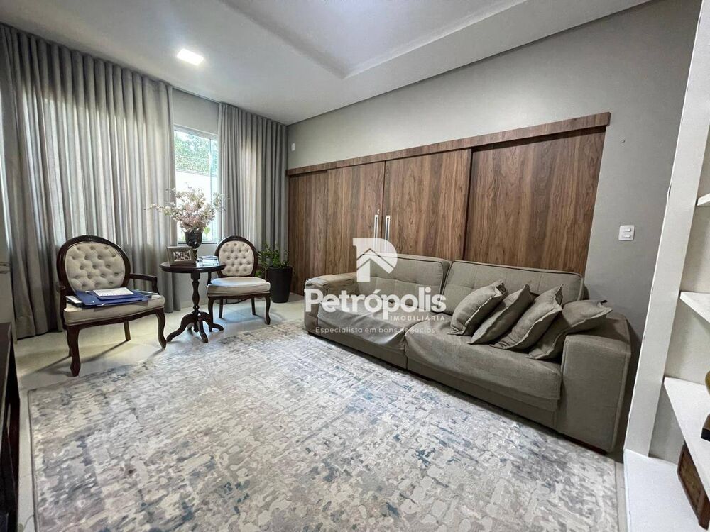 Sobrado, 3 quartos, 182 m² - Foto 1