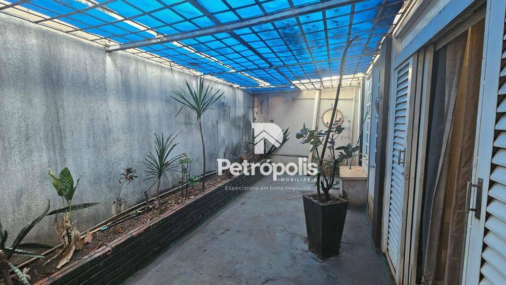 Casa, 3 quartos, 260 m² - Foto 9