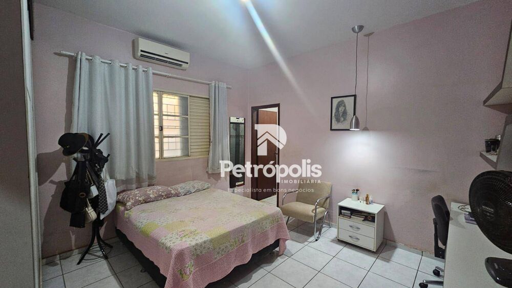 Casa, 3 quartos, 260 m² - Foto 6