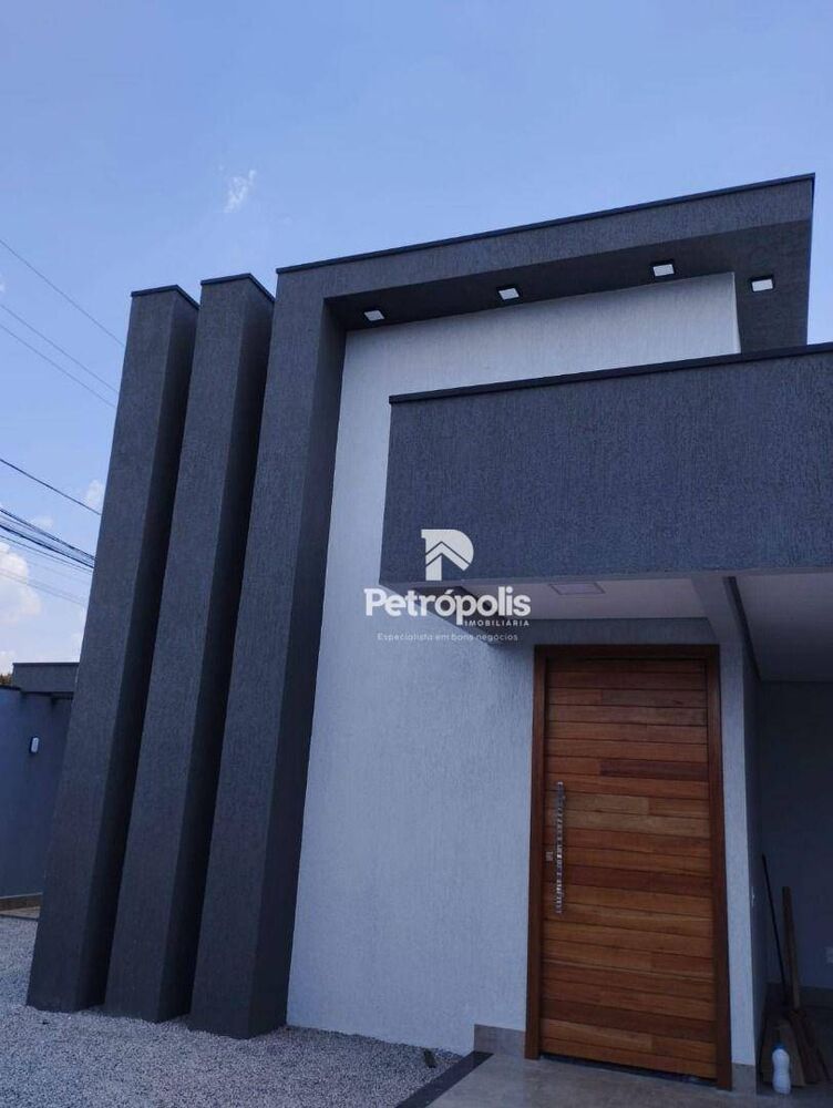 Casa, 3 quartos, 237 m² - Foto 1