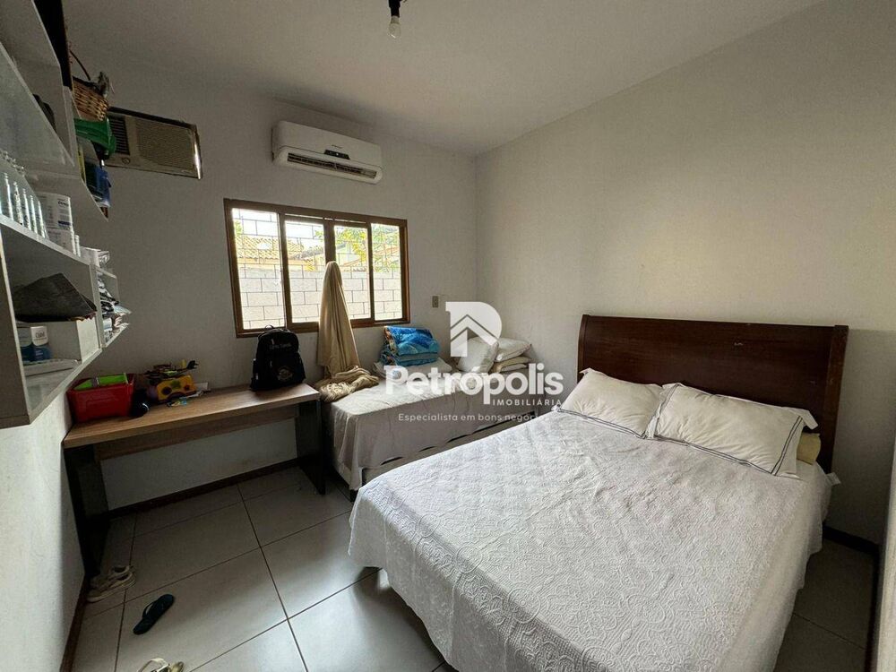 Casa, 3 quartos, 154 m² - Foto 4