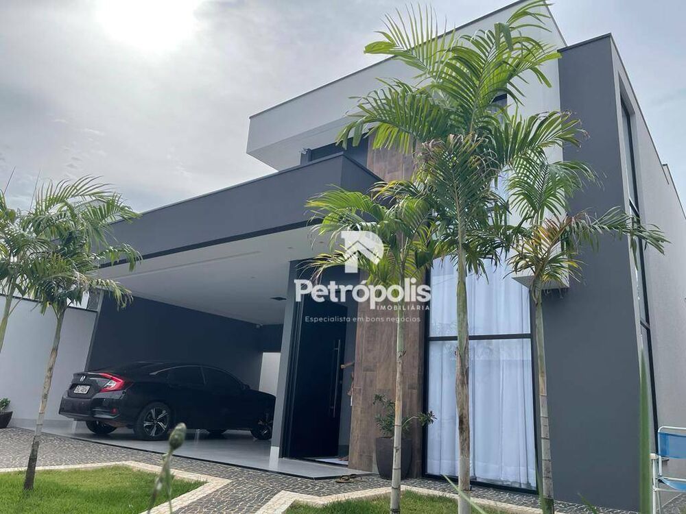 Casa, 3 quartos, 198 m² - Foto 1