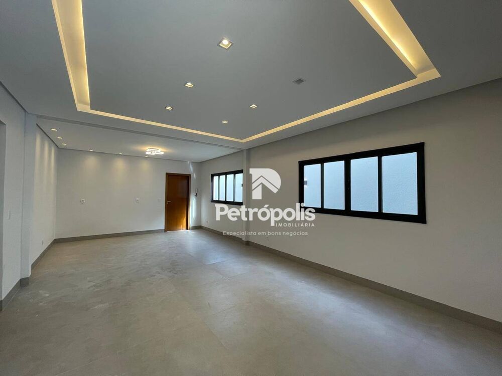Casa, 3 quartos, 202 m² - Foto 3