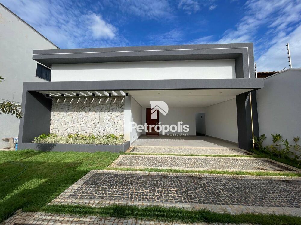 Casa, 3 quartos, 202 m² - Foto 2