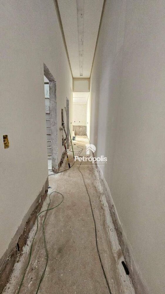 Casa, 3 quartos, 180 m² - Foto 2