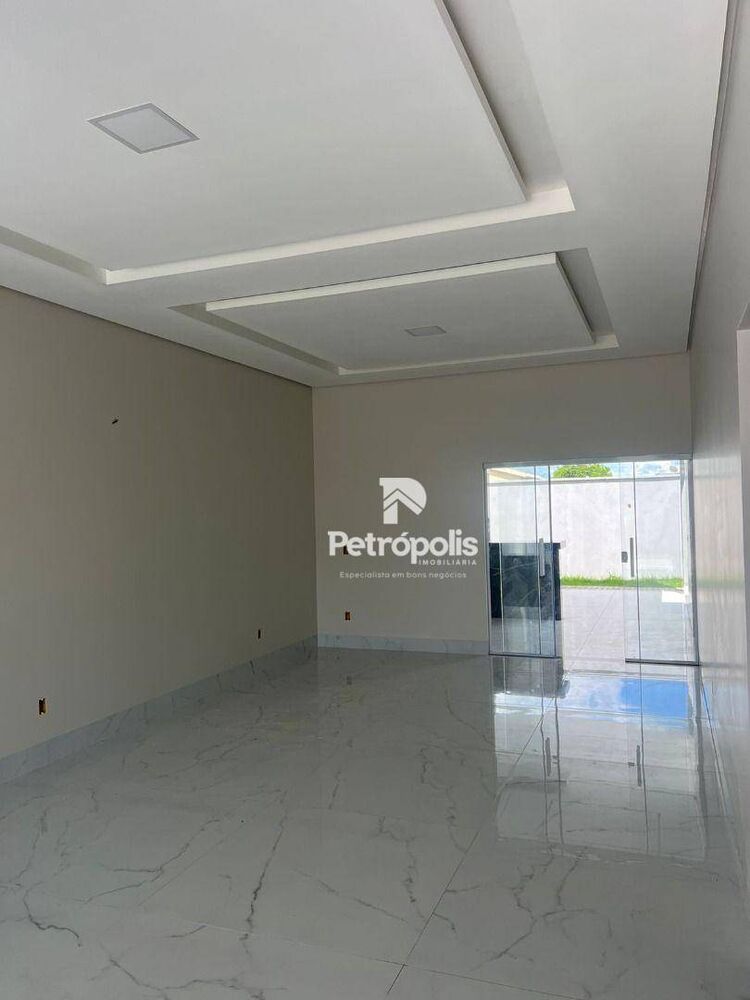 Casa à venda com 3 quartos, 159m² - Foto 3