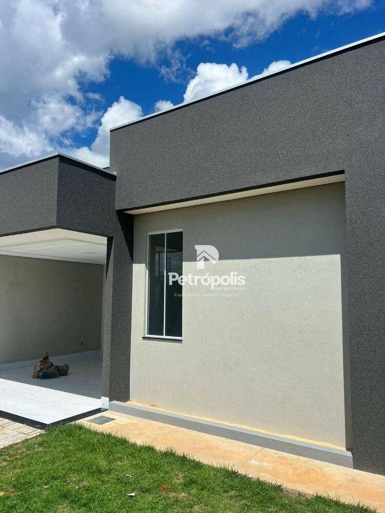 Casa à venda com 3 quartos, 159m² - Foto 2