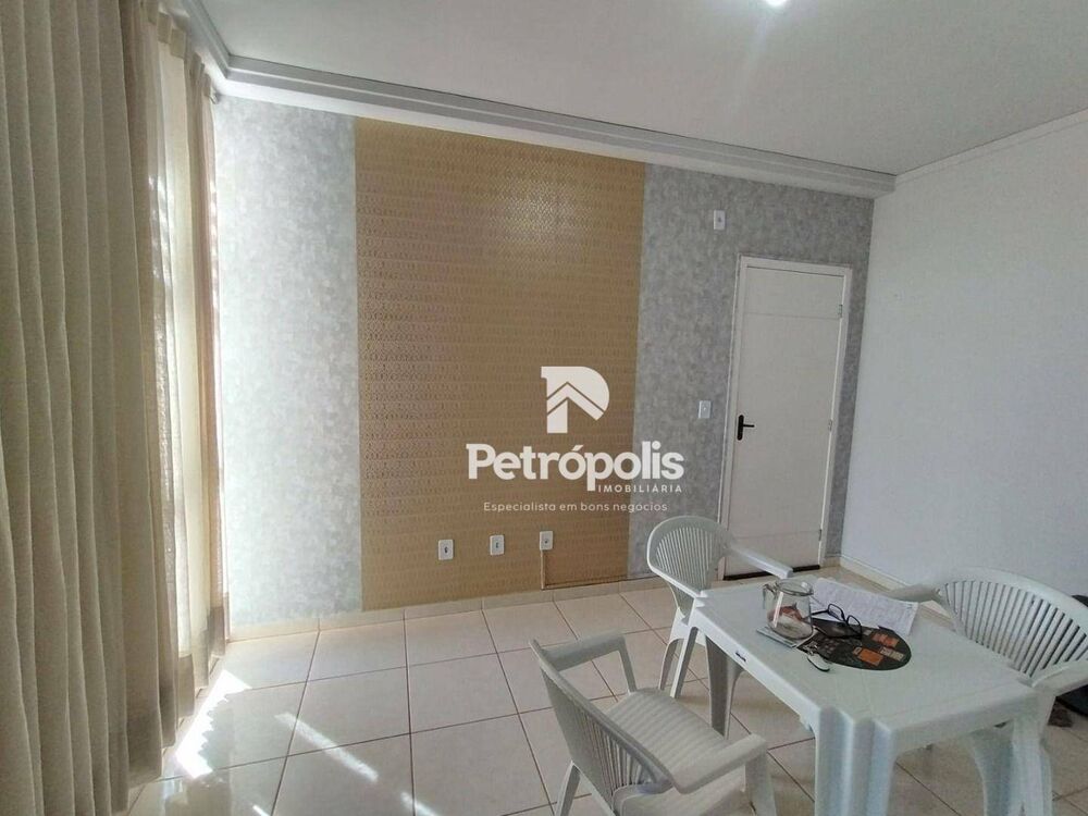 Apartamento à venda com 2 quartos, 53m² - Foto 3