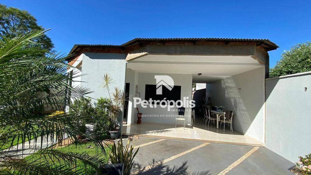 Casa à venda com 2 quartos, 120m² - Foto 3