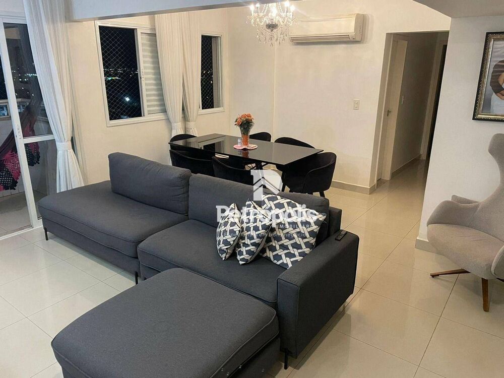 Apartamento à venda com 3 quartos, 125m² - Foto 1