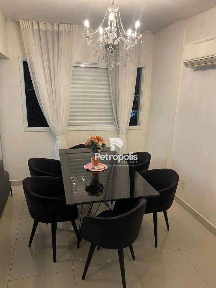Apartamento à venda com 3 quartos, 125m² - Foto 4