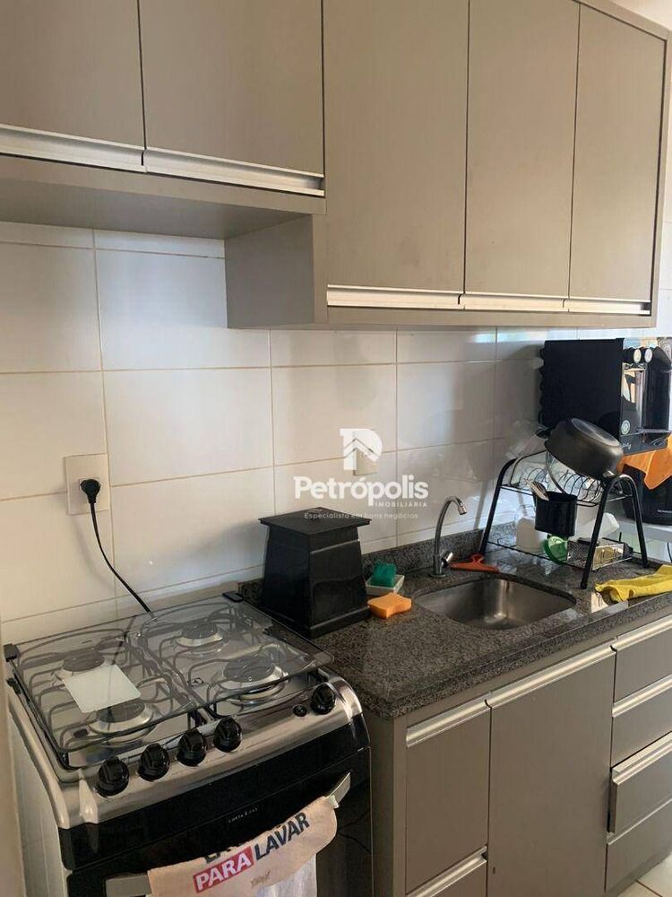 Apartamento à venda com 2 quartos, 60m² - Foto 3