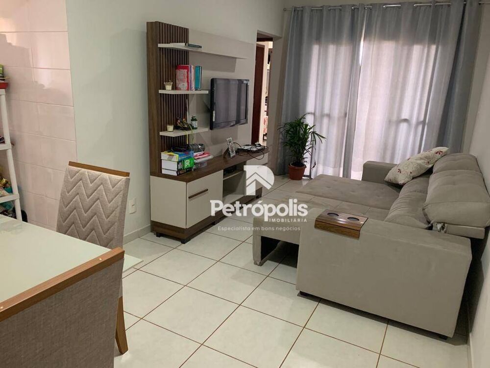 Apartamento à venda com 2 quartos, 60m² - Foto 1