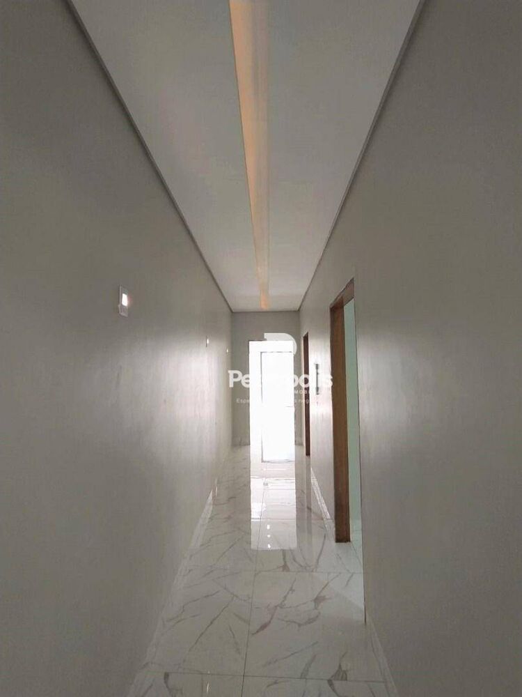 Casa à venda com 3 quartos, 116m² - Foto 4