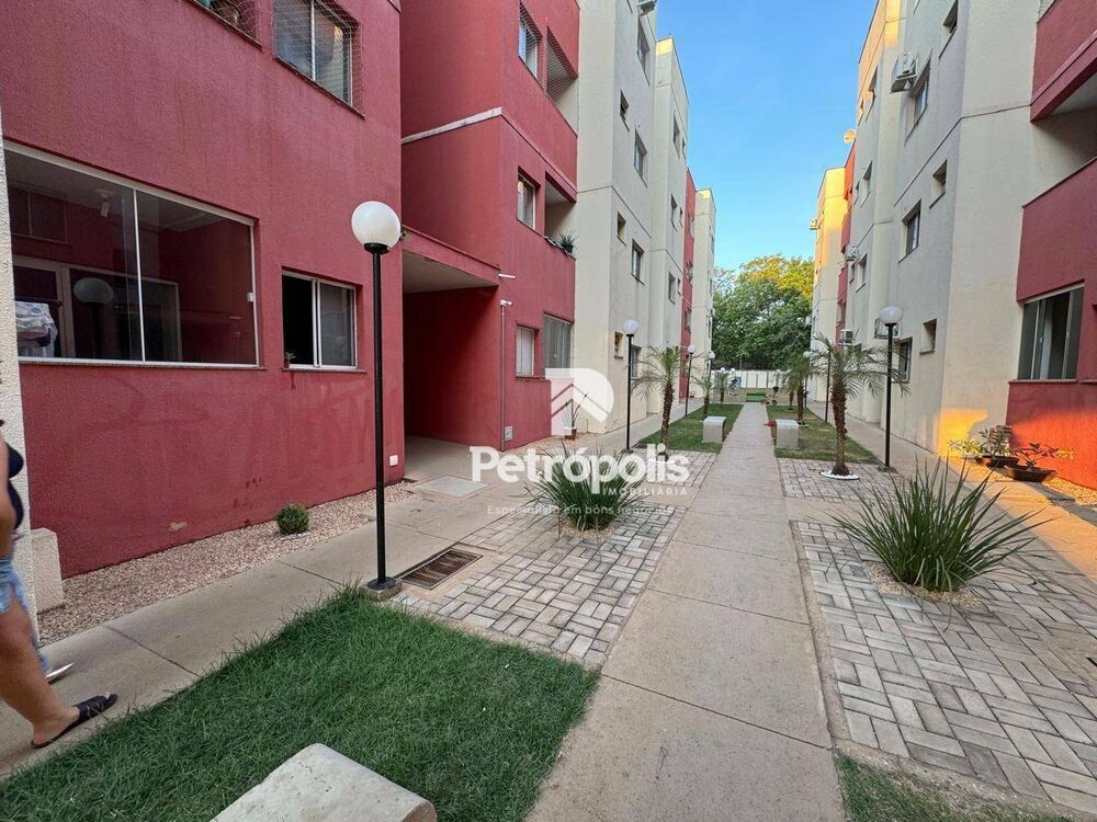 Apartamento à venda com 2 quartos, 51m² - Foto 2