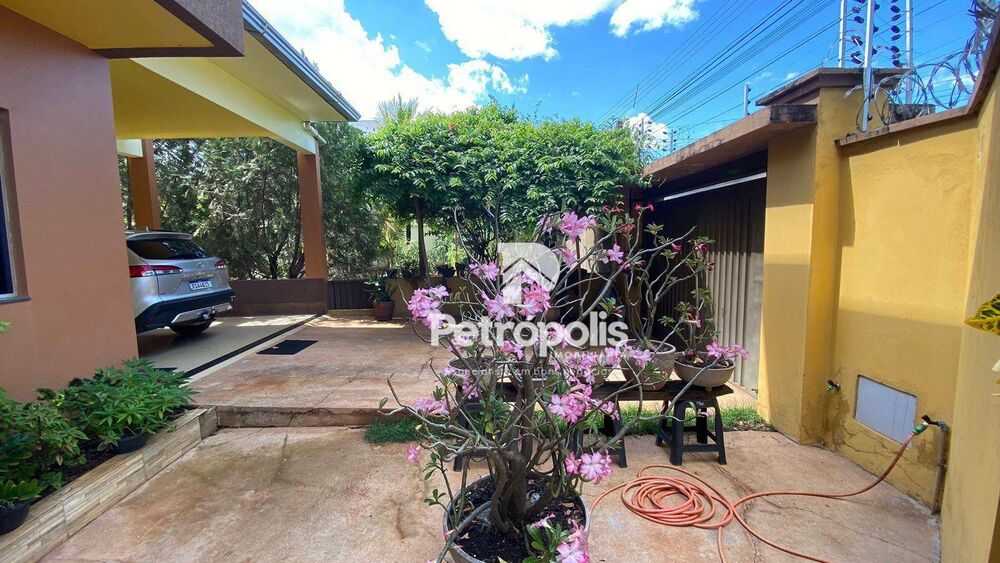 Sobrado, 3 quartos, 298 m² - Foto 3