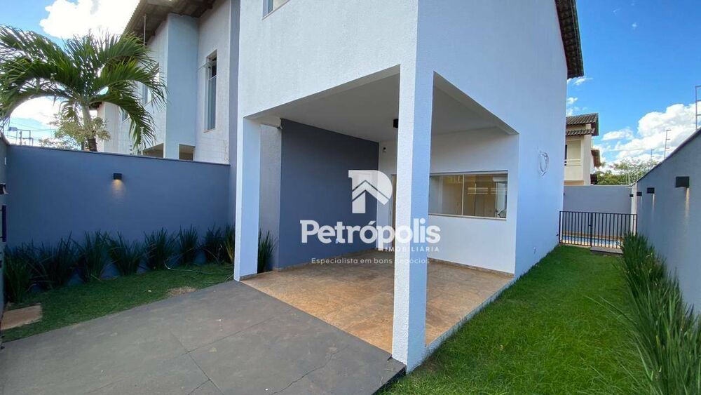 Casa, 2 quartos, 115 m² - Foto 1