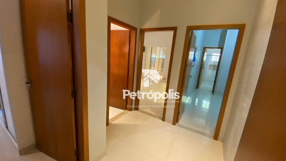 Casa, 3 quartos, 180 m² - Foto 4