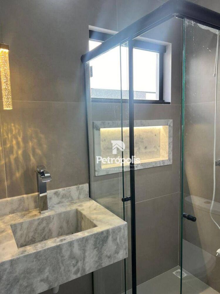 Sobrado à venda com 3 quartos, 200m² - Foto 14