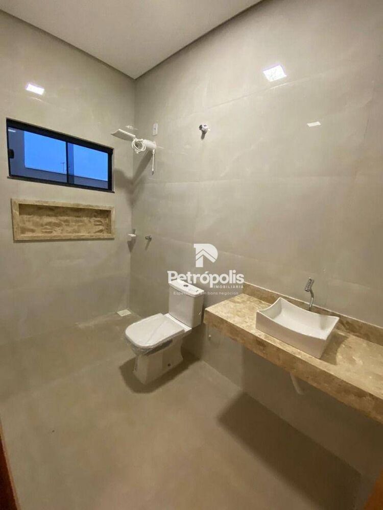 Casa à venda com 3 quartos, 134m² - Foto 15