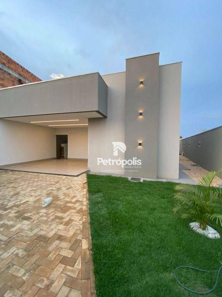Casa à venda com 3 quartos, 134m² - Foto 2