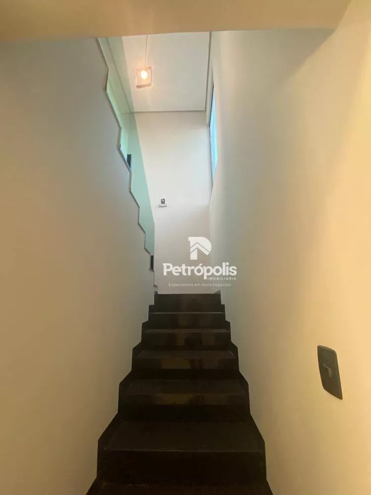 Sobrado, 4 quartos, 239 m² - Foto 5
