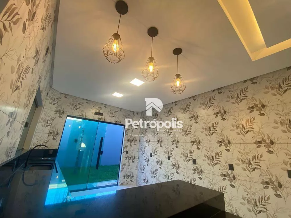 Sobrado, 4 quartos, 239 m² - Foto 1