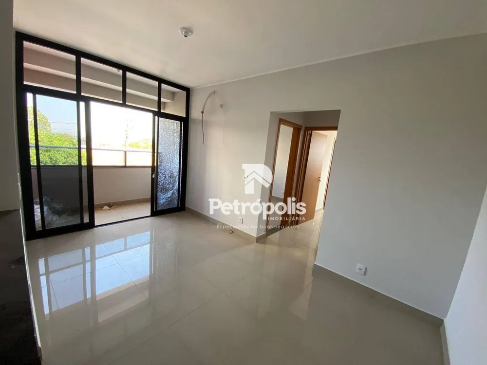 Apartamento, 2 quartos, 61 m² - Foto 2