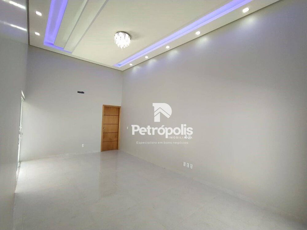 Casa, 3 quartos, 182 m² - Foto 2