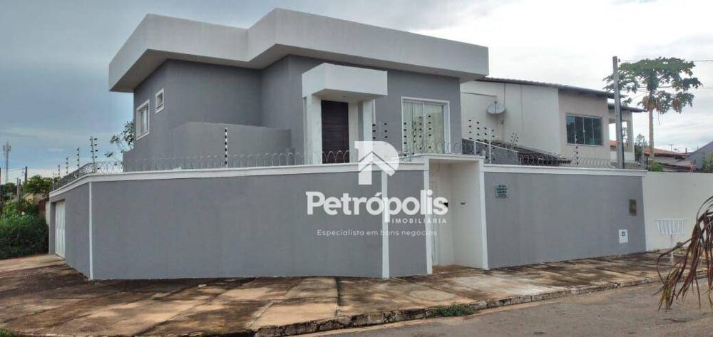 Sobrado, 3 quartos, 185 m² - Foto 1