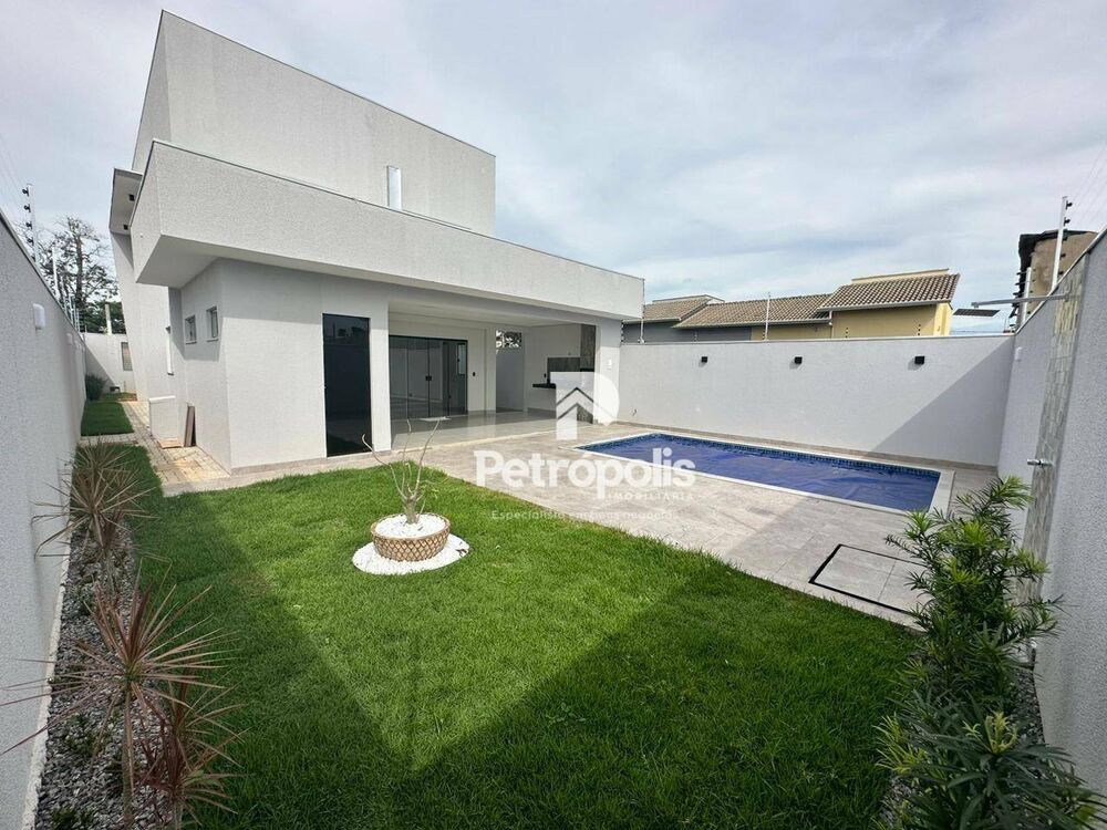 Sobrado, 3 quartos, 179 m² - Foto 1