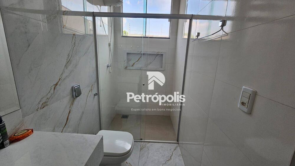 Casa, 3 quartos, 218 m² - Foto 9