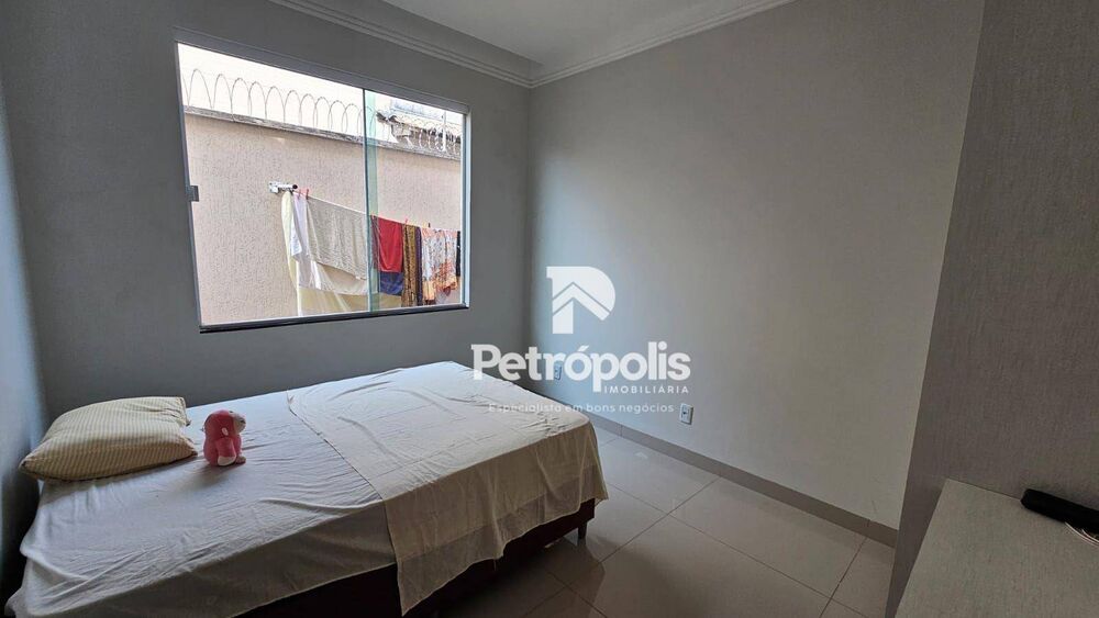 Casa, 3 quartos, 218 m² - Foto 8