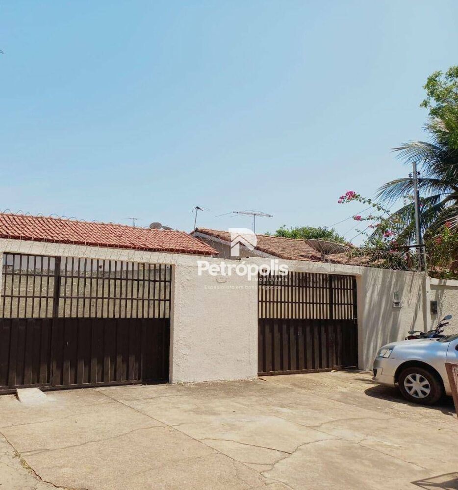 Casa, 3 quartos, 250 m² - Foto 1