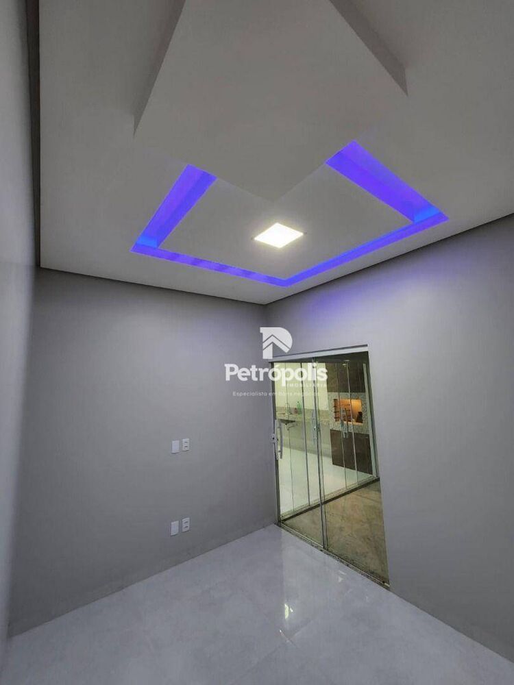 Casa, 3 quartos, 182 m² - Foto 1