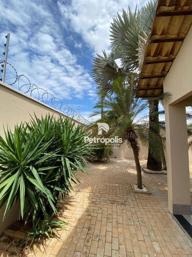 Casa, 3 quartos, 186 m² - Foto 3