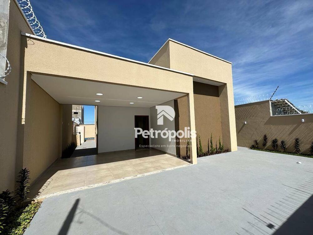 Casa à venda com 3 quartos, 138m² - Foto 2