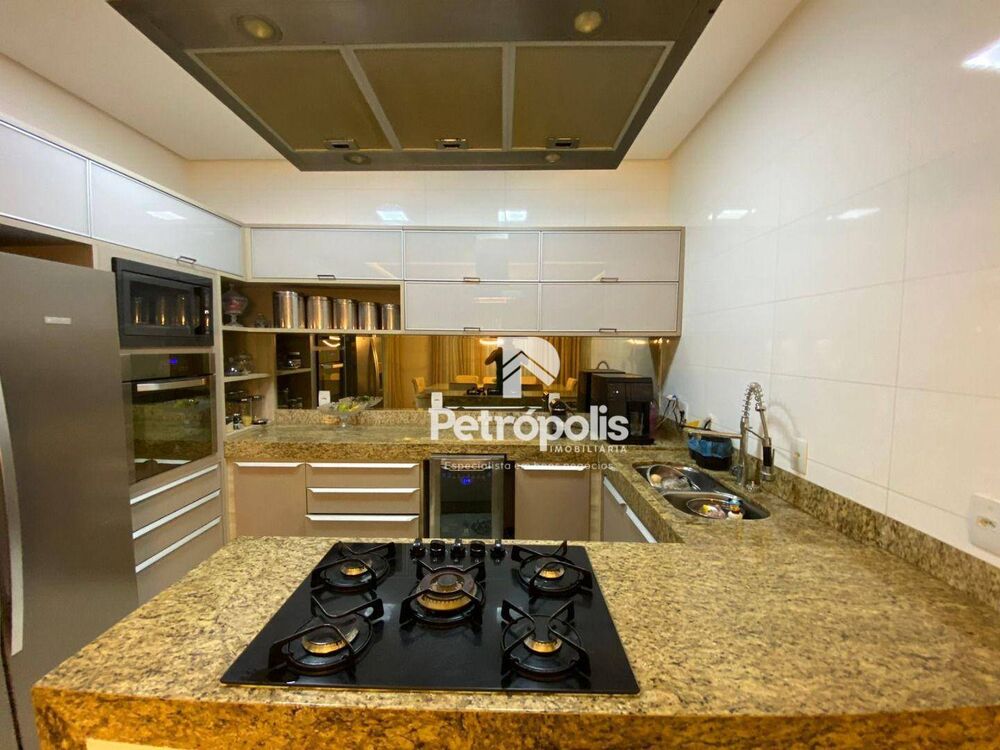 Sobrado, 3 quartos, 214 m² - Foto 10