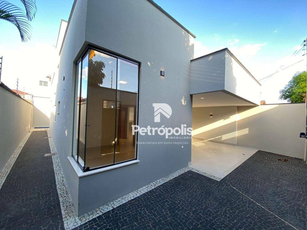 Casa, 3 quartos, 117 m² - Foto 2