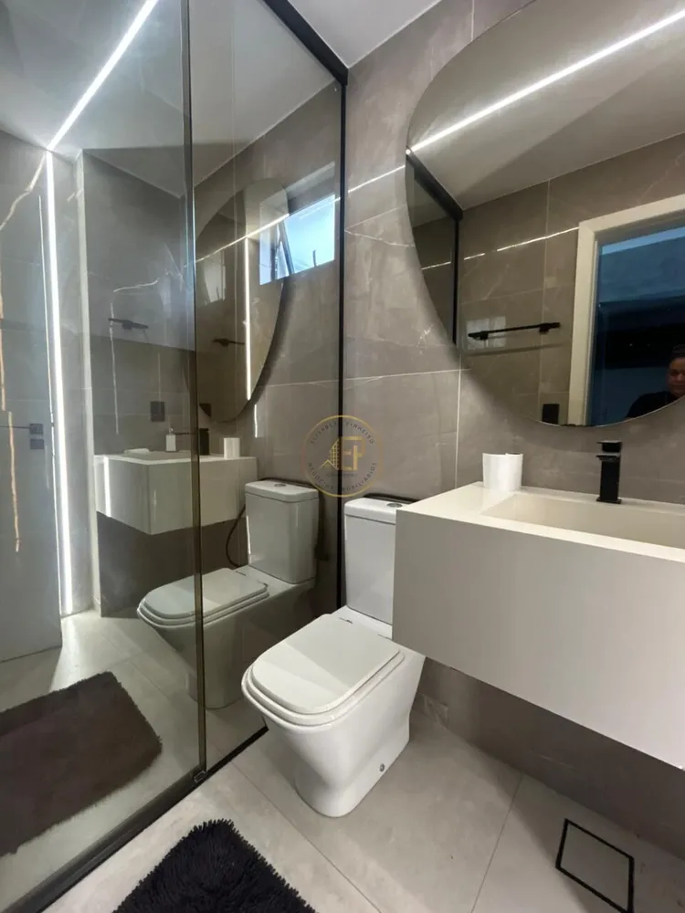 Casa, 4 quartos, 164 m² - Foto 1