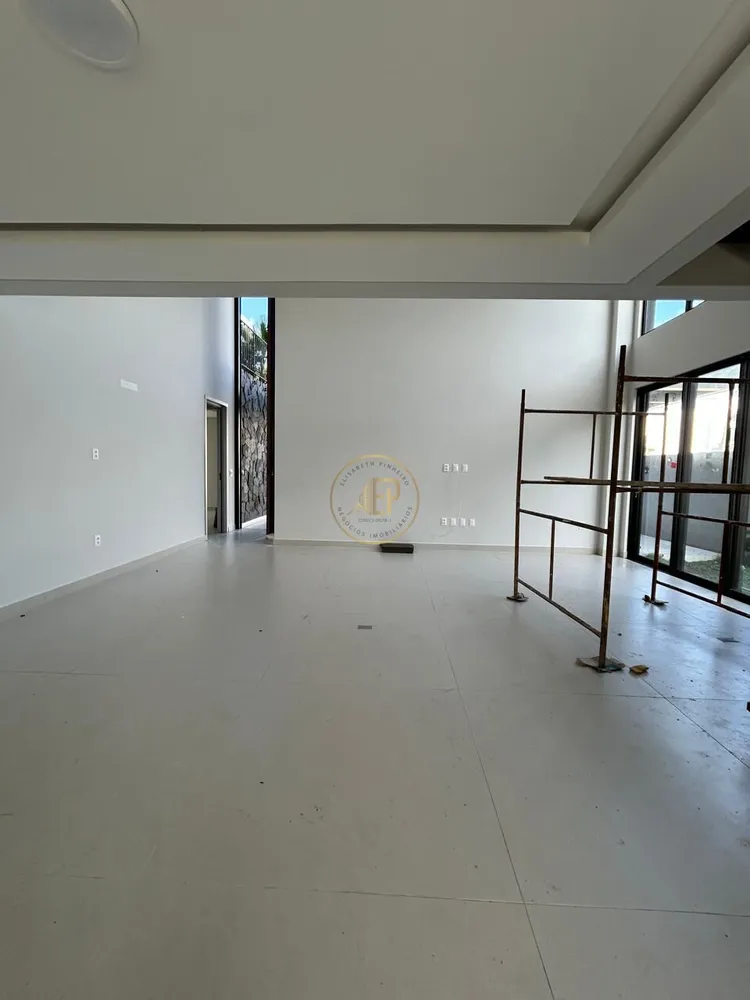 Casa, 4 quartos, 325 m² - Foto 9