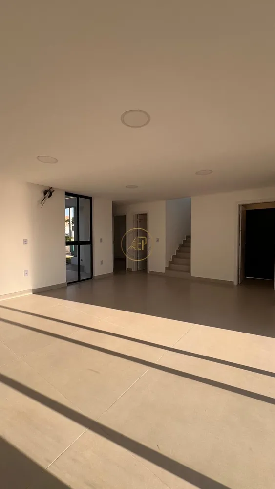 Casa, 3 quartos, 190 m² - Foto 2