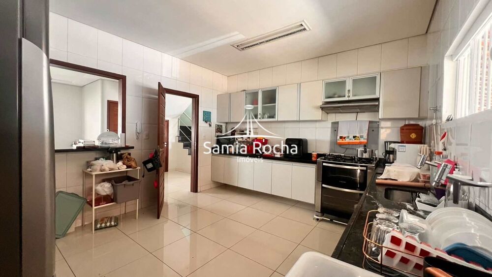 Casa, 4 quartos, 306 m² - Foto 12