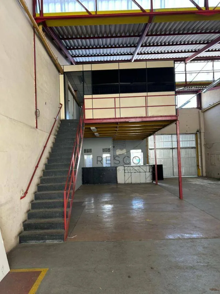 Depósito-Galpão, 746 m² - Foto 2