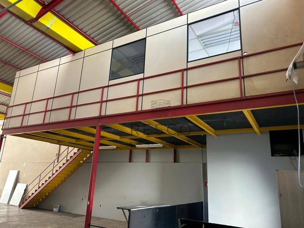 Depósito-Galpão, 746 m² - Foto 1