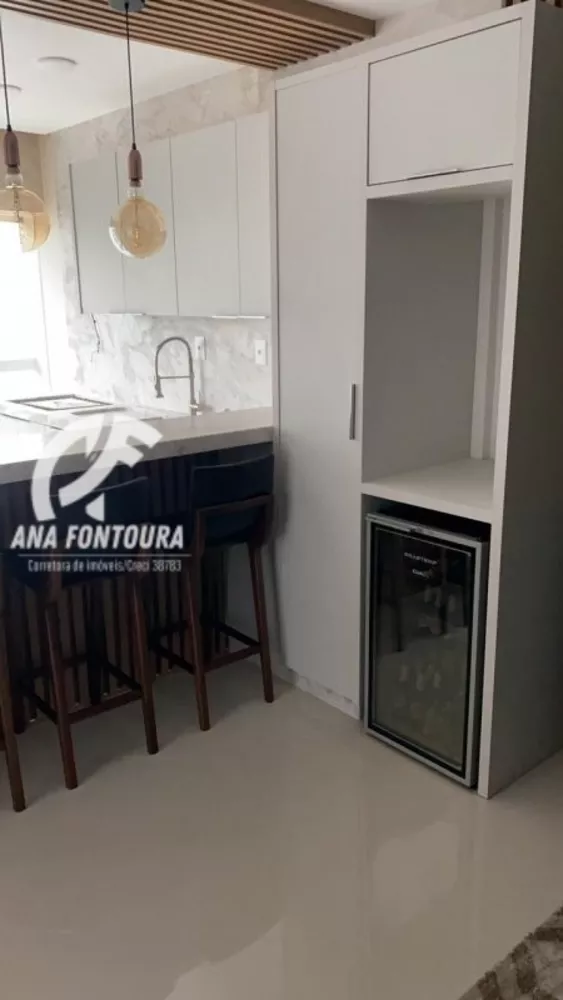 Apartamento à venda com 3 quartos, 206m² - Foto 8