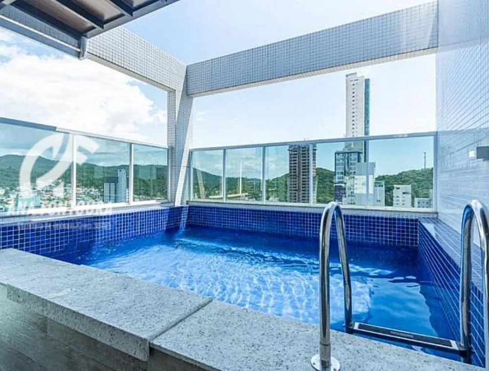 Cobertura, 3 quartos, 222 m² - Foto 5