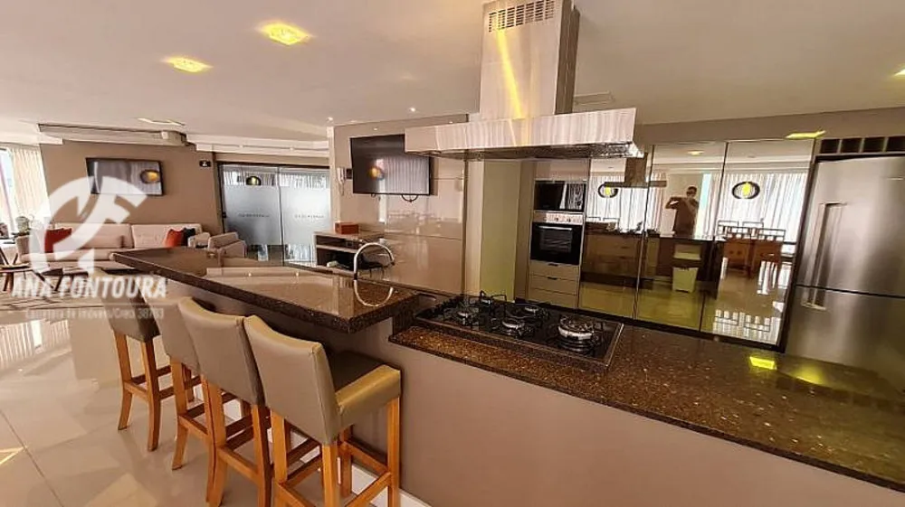 Apartamento, 3 quartos, 189 m² - Foto 1