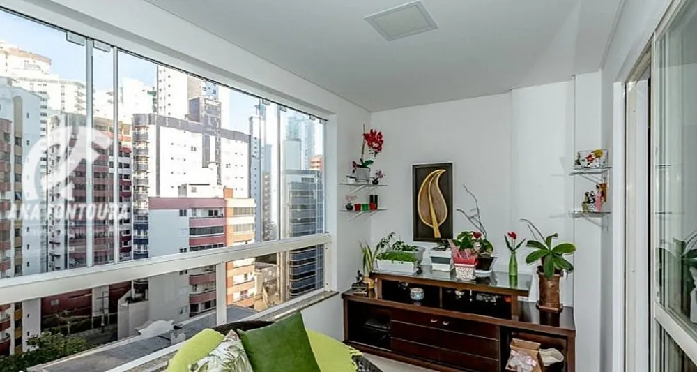Apartamento, 3 quartos, 100 m² - Foto 1