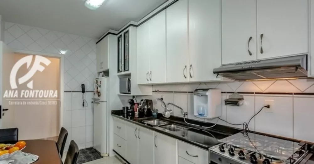 Apartamento à venda com 3 quartos, 100m² - Foto 8